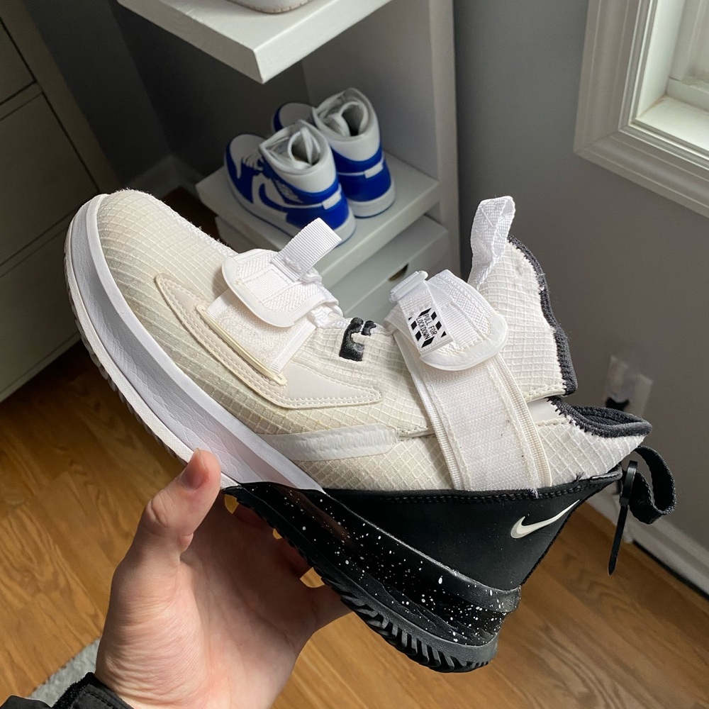 Lebron Soldier 13 SFG ‘White Black’ (Size 6.5Y)